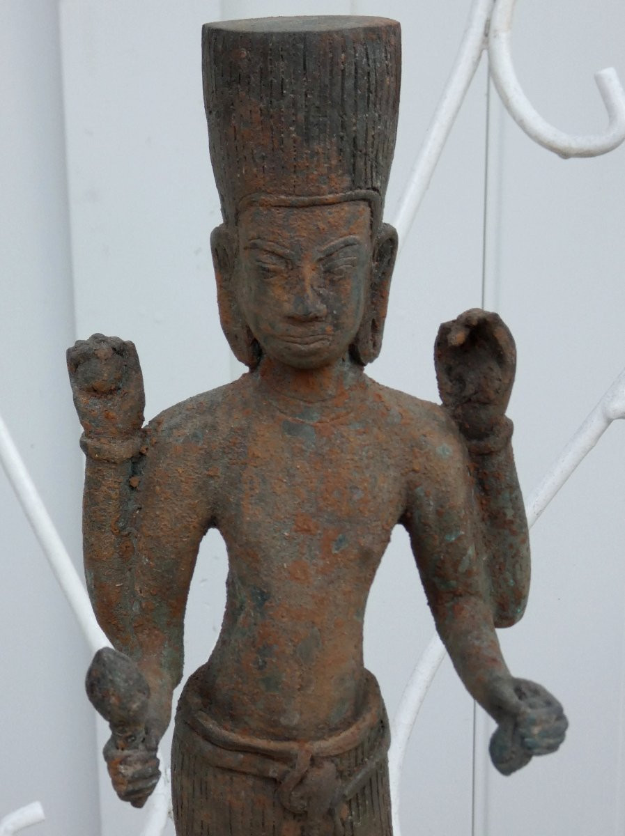 19th-20th Century Bronze Sculpture - Hindu Worship Of The Khmer People Of Cambodia - The God Vishnu-photo-2