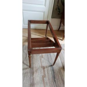 Un Escalier Tabouret De Bibliothèque