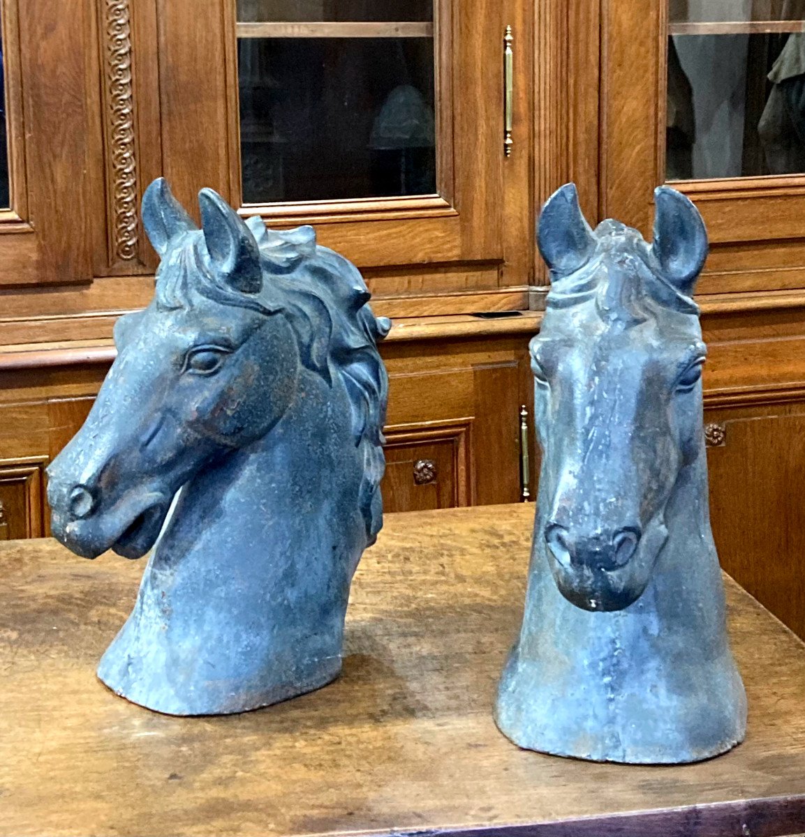 Important Pair Of Cast Iron Horse Heads - Circa 1940