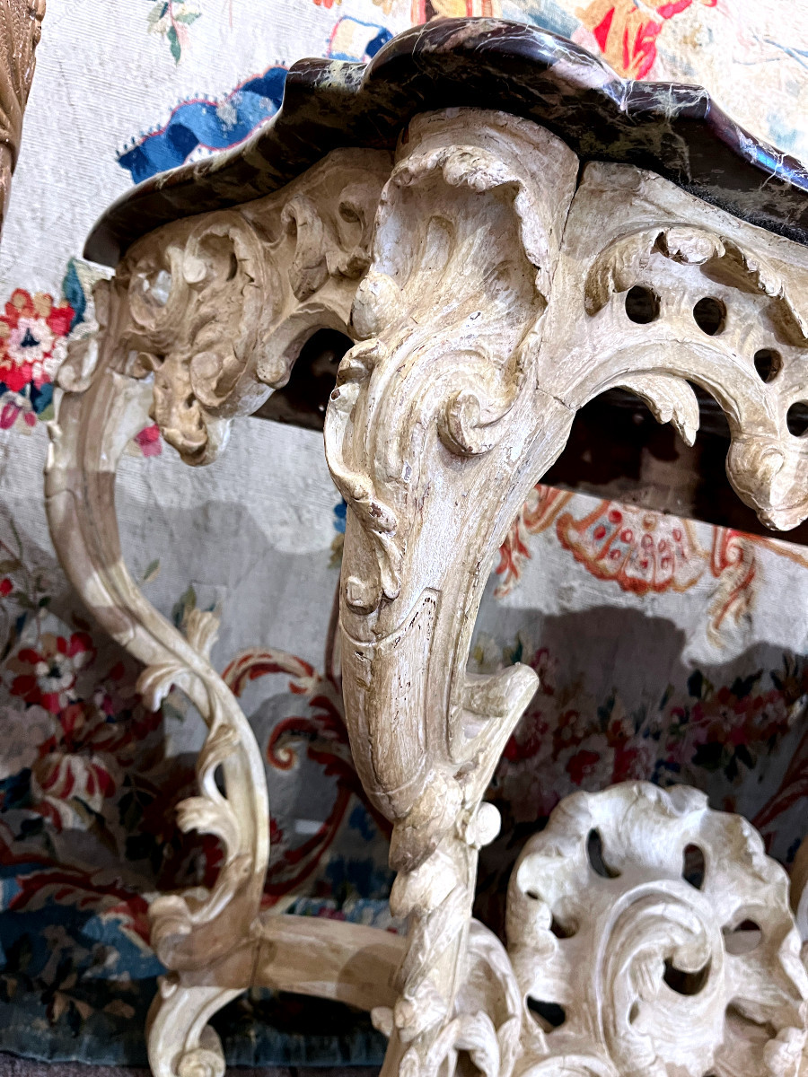 Console Louis XV en tilleul mouluré; rechampi crème - marbre rouge de Rance - France XVIIIème-photo-3