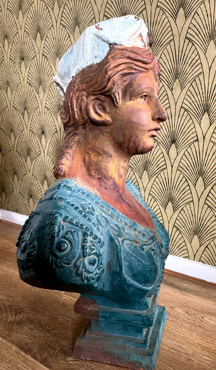 Buste de Femme en fonte à réhauts polychrome - 19ème. siècle-photo-3
