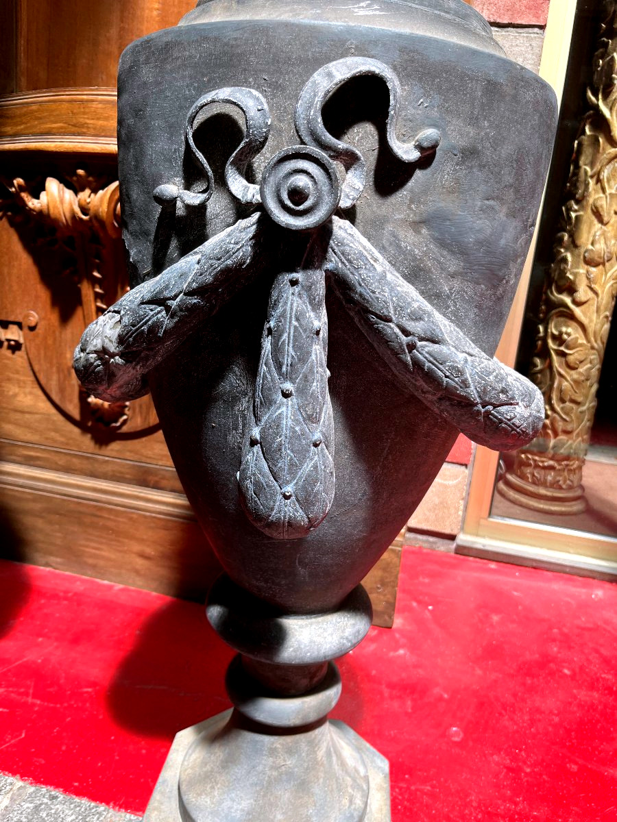 Importante suite de trois pots-à -feux en zinc - XIXeme siècle-photo-3