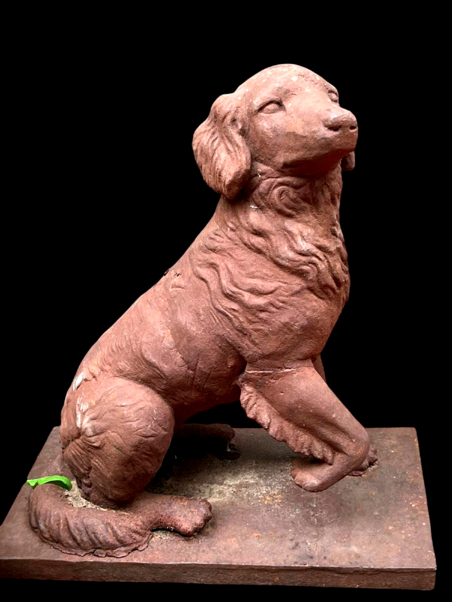 Sculptures animalières en fonte- Paire de chiens Golden Retrievers Epoque 1900-photo-2