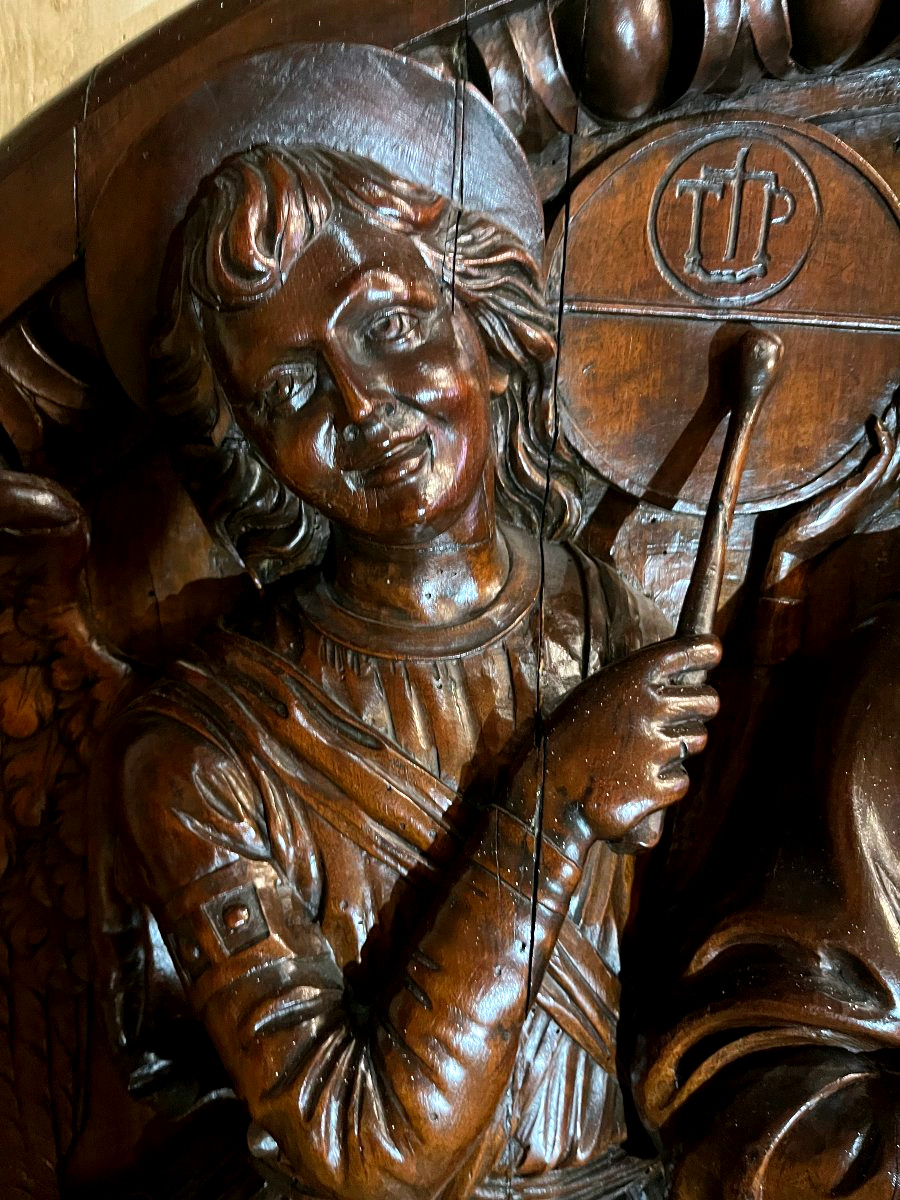 Panneau en noyer sculpté à fort relief - trois anges - XIXe siècle-photo-4