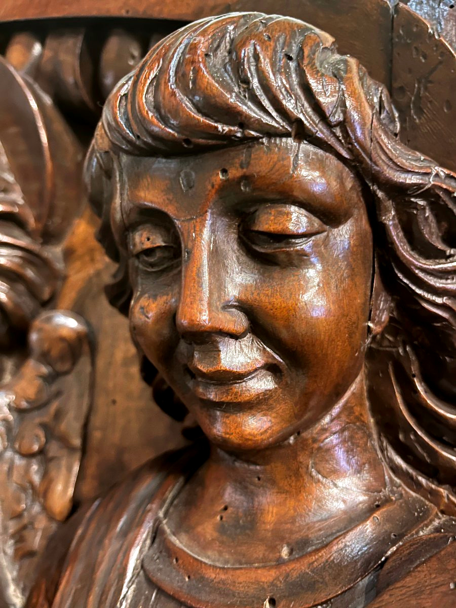 Panneau en noyer sculpté à fort relief - trois anges - XIXe siècle-photo-6