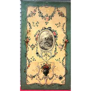Importante toile XVIIIE à décor floral, médaillon aux trois amours