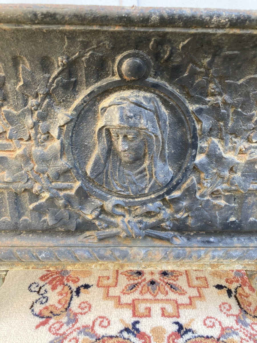 Cast Iron Planter-photo-3