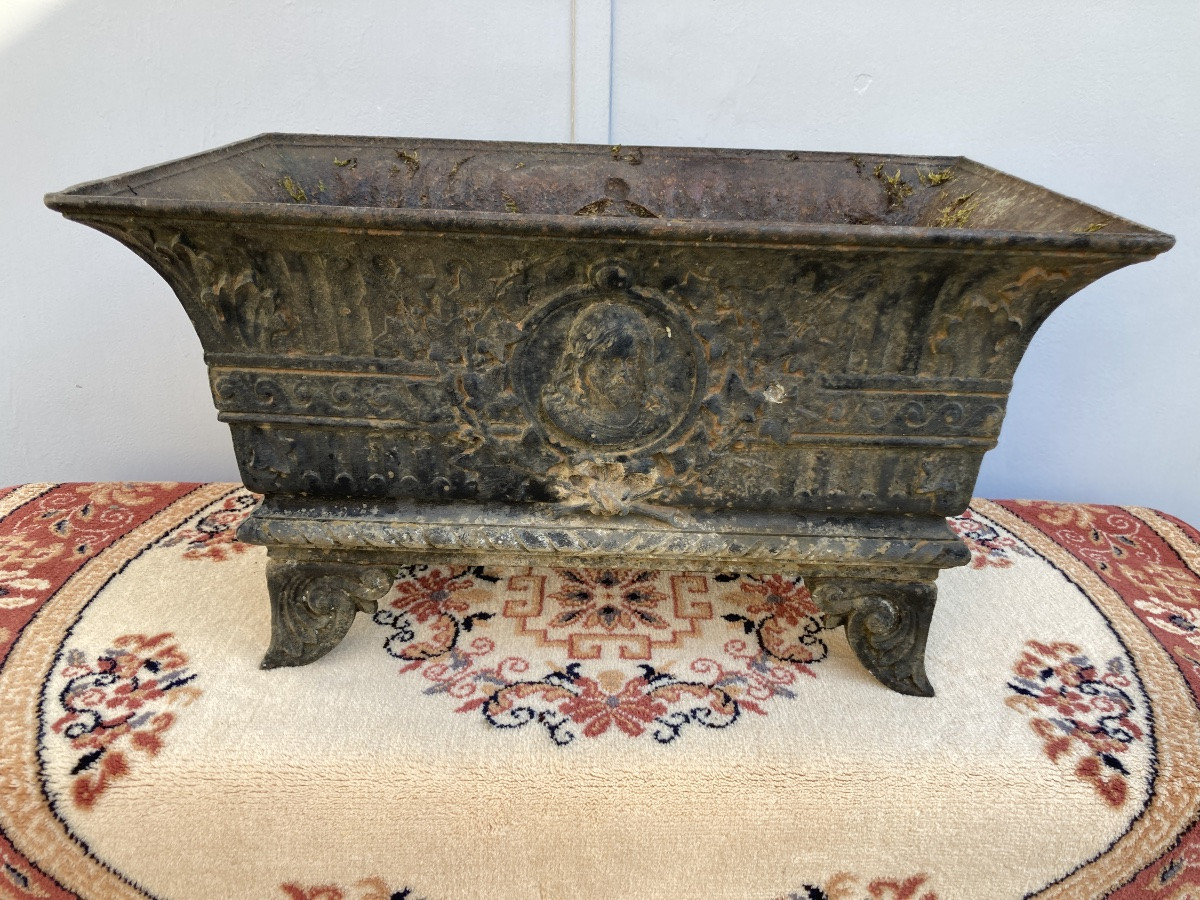Cast Iron Planter-photo-2