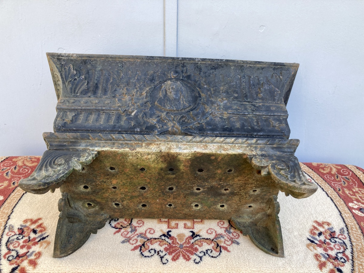 Cast Iron Planter-photo-5