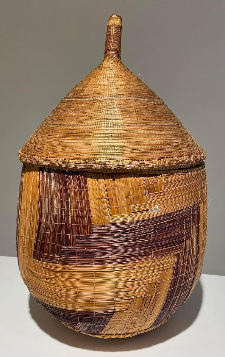 Large Old Tutsi Basket Agaseke/igiseke Type - Rwanda - African Basketry - Early 20th Century