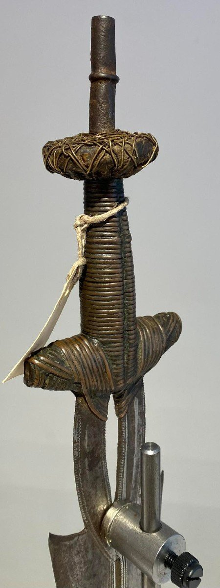 Ancien Et Exceptionnel Couteau De La Tribu Yakoma/ngbandi Dr Congo  Ubangi - Afrique - Ca 1900-photo-3