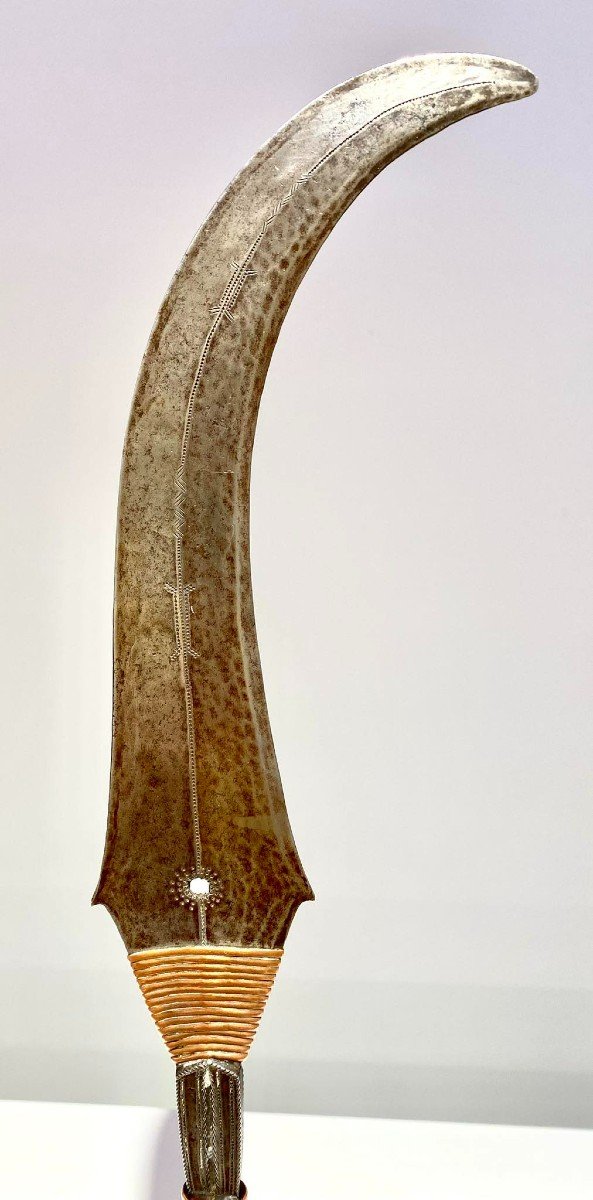 Epée Courbe Exceptionnel Couteau De La Tribu Yakoma/ngbandi Dr Congo Ubangi - Afrique - Ca 1880-photo-2