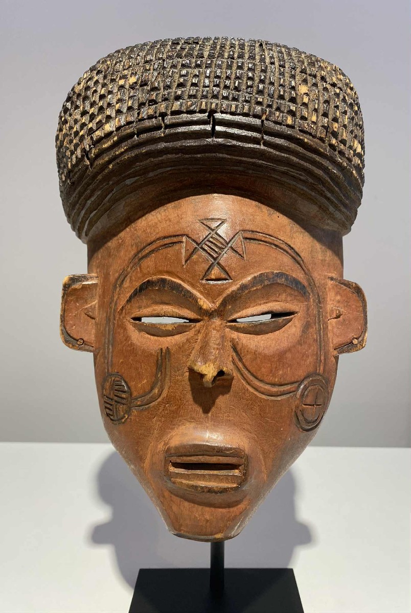 Mwana Pwo Type Mask From The Tshokwe / Chokwe Tribe Zaire Dr Congo Angola Tribal African Art 