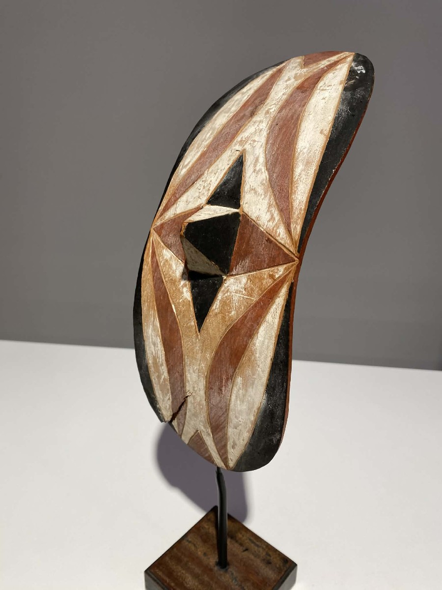 Tutsi Shield - Rwanda - African Art - Late 19th - Early 20th Century - Congo - Burundi-photo-4