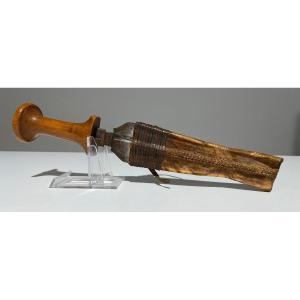 Old And Rare Knife From The Mangbetu Tribe - Dr Congo Uele Region - 19th Century African Art