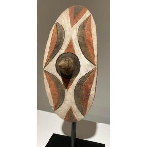 Tutsi Shield - Rwanda - African Art - Late 19th - Early 20th Century - Perfect Condition