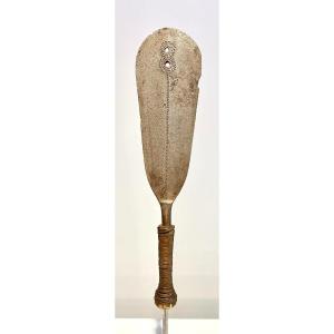 Ancien Et Exceptionnel Couteau De La Tribu Yakoma/ngbandi Dr Congo Ubangi - Afrique - Ca 1900