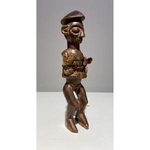 Yaka statue DR Congo Kwango Kwilu Angola 1920-1930 Art Africain Tribal Bakongo fetiche