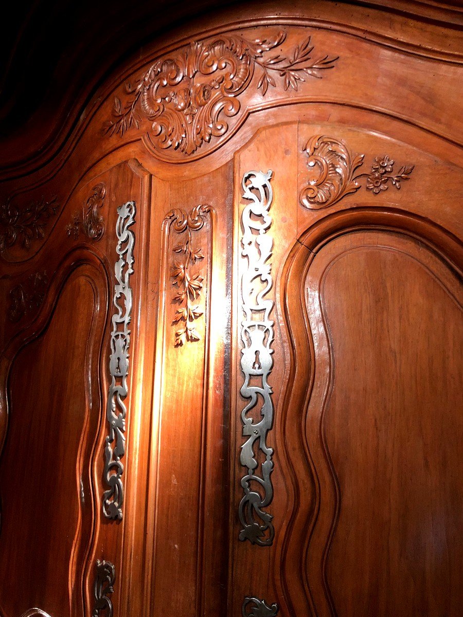 Armoire De Mariage Arlésienne Galbée d'époque Louis XV -photo-2