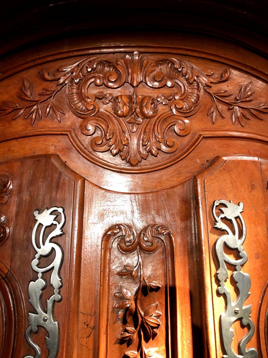 Armoire De Mariage Arlésienne Galbée d'époque Louis XV -photo-6