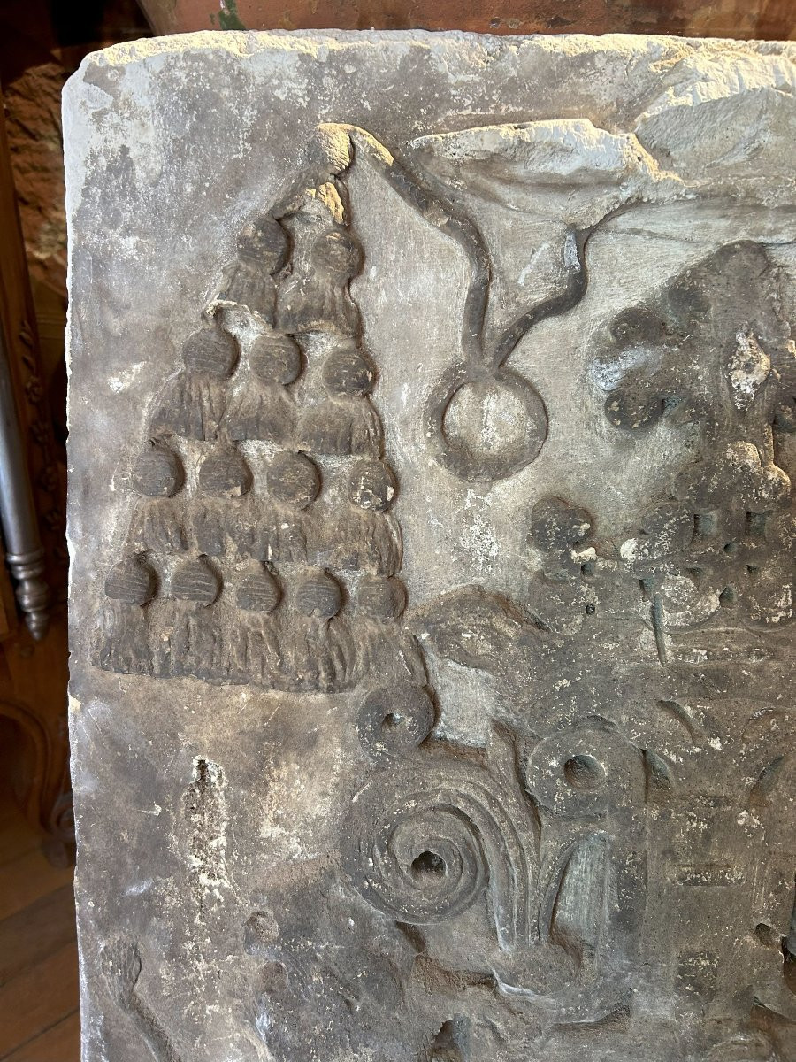 Elément d'architecture ou bas relief -photo-2