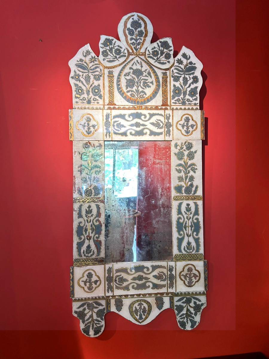 Miroir en verre églomisé
