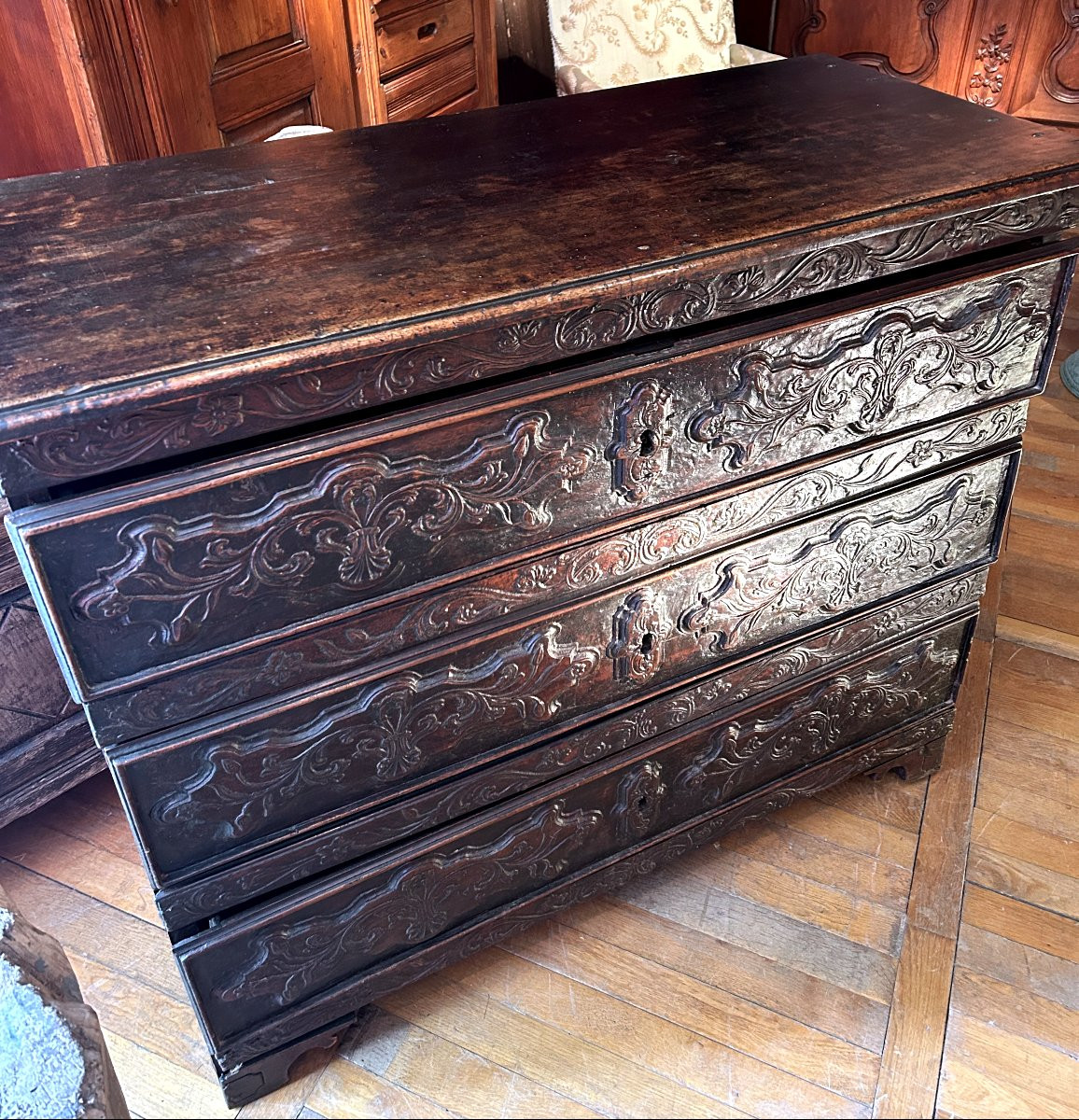 Italian Chest Of Drawers-photo-1