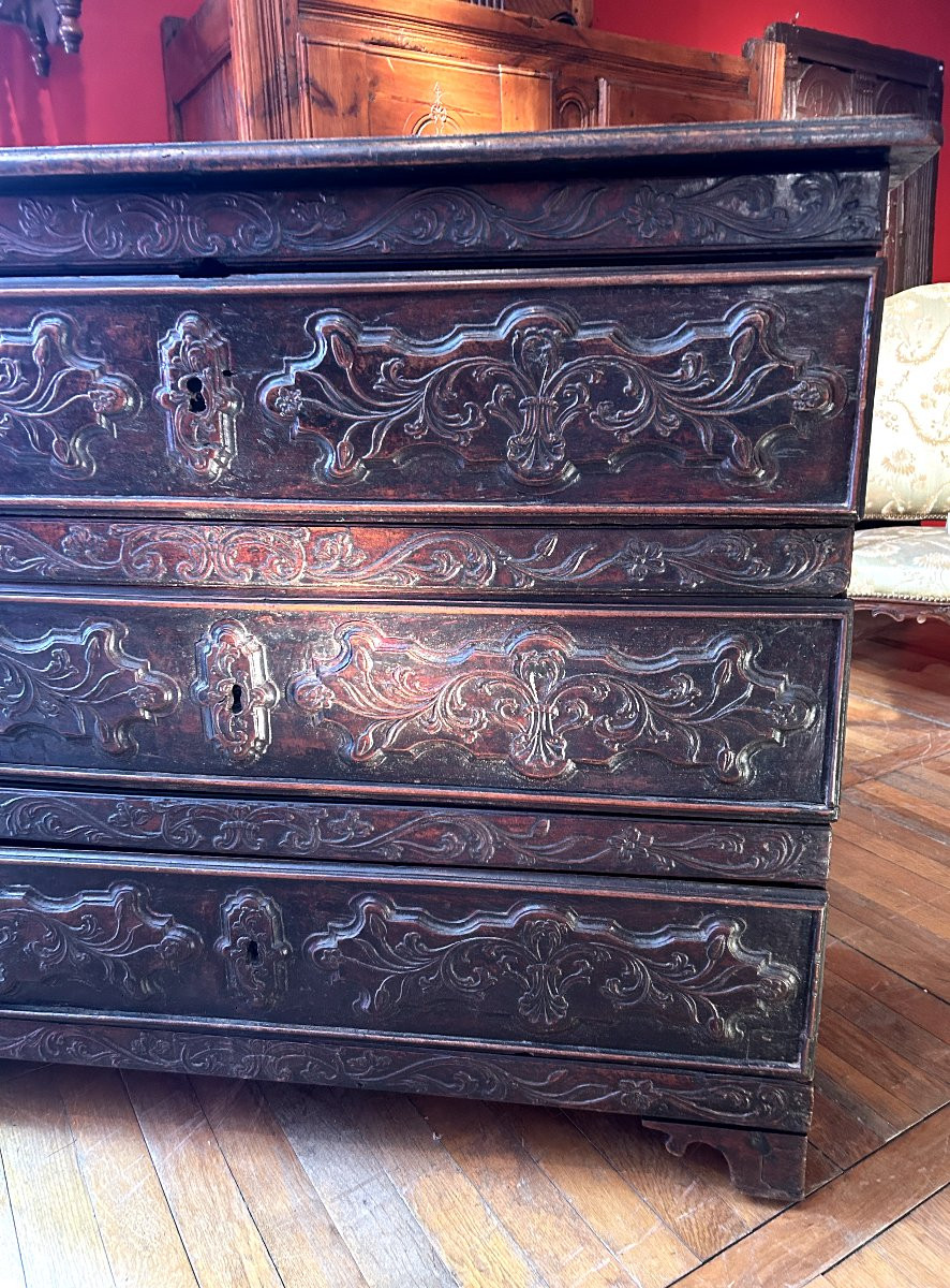 Italian Chest Of Drawers-photo-3