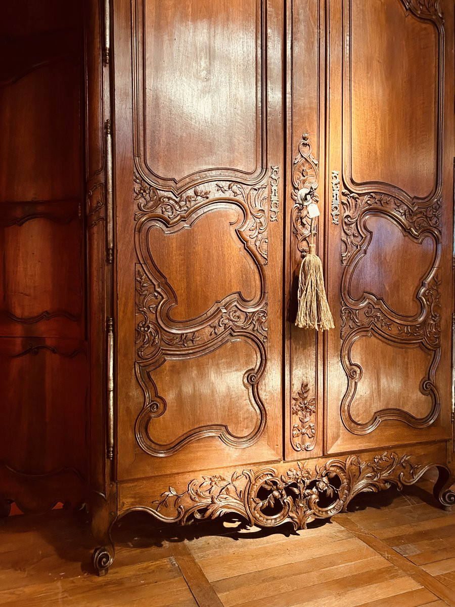 Armoire Provençale de Présentation à Portes Galbée -photo-2