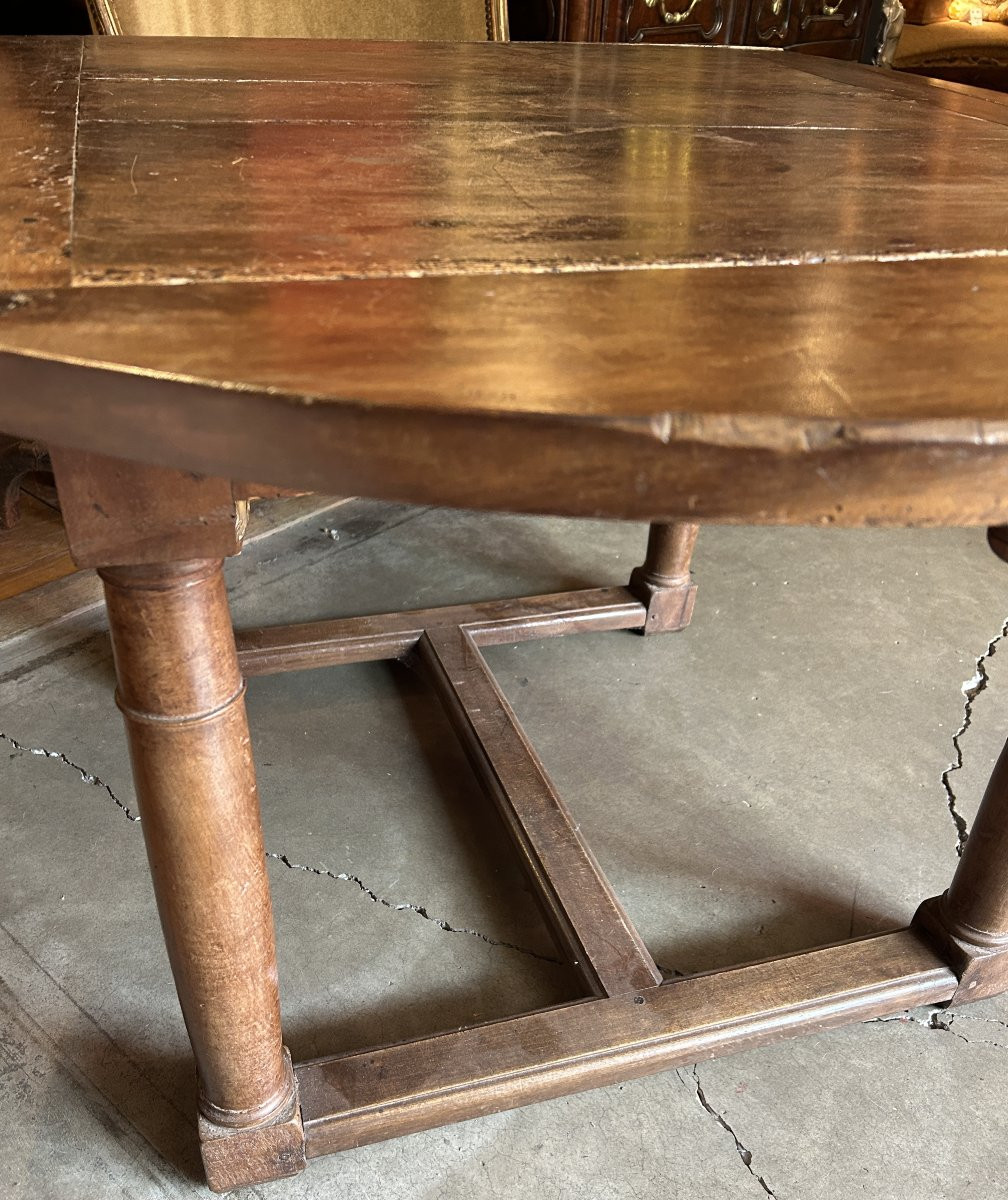 Table en bois de Noyer d'époque Louis XIV-photo-4