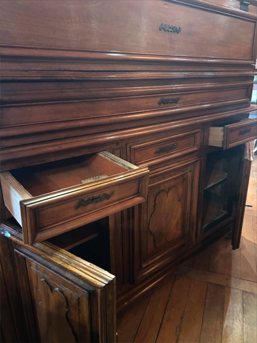 Middle Office Or Money Changer's Office-photo-8