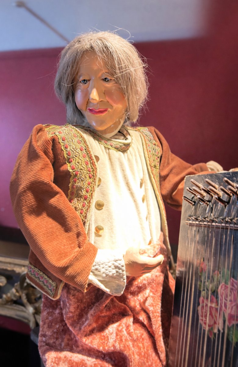 Important Collection Of Automata-photo-3