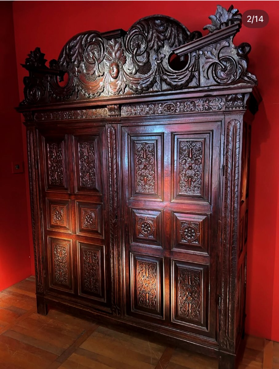 Sumène Wardrobe 17th Century-photo-1