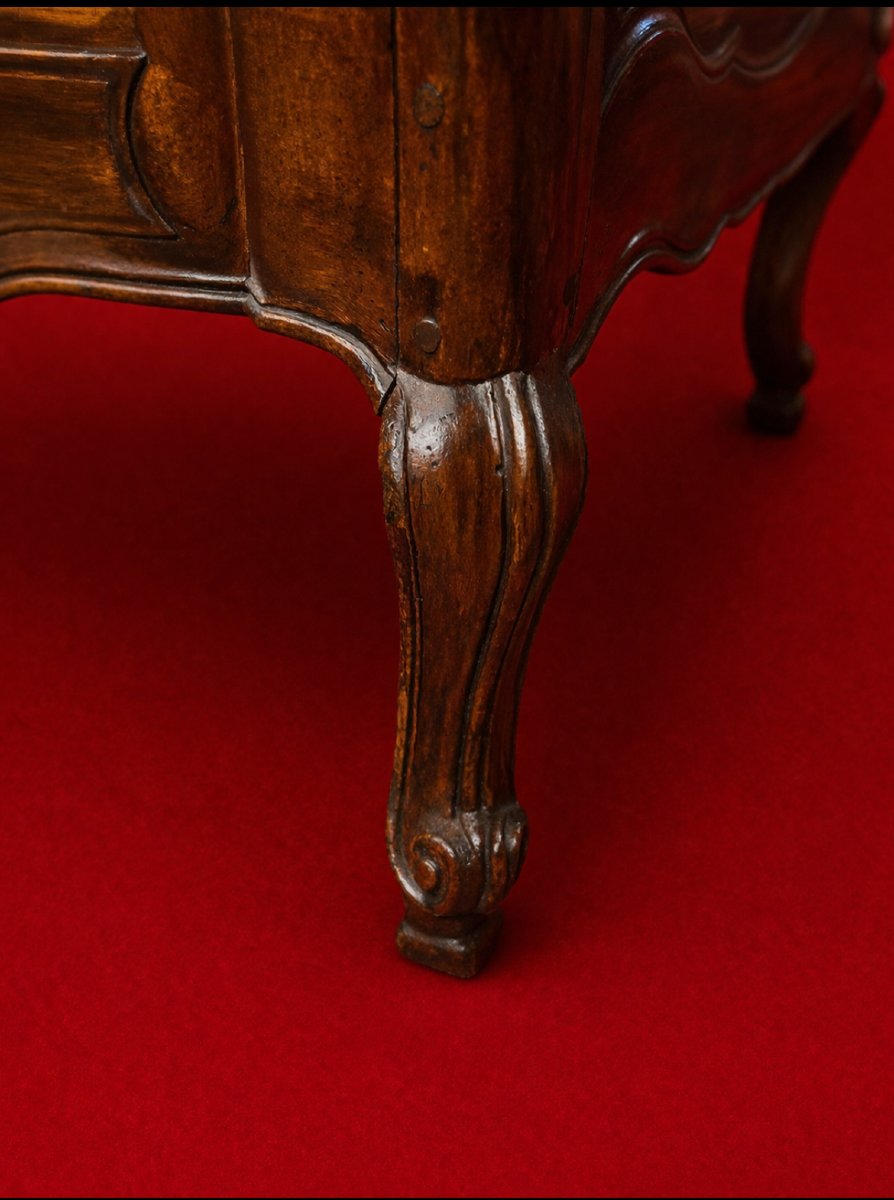 Commode Louis XV de forme Tombeau -photo-6