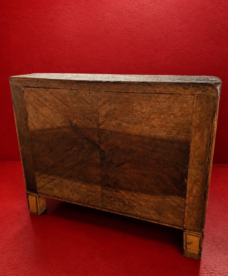 Bureau " dos d'âne " de Maitrise-photo-2