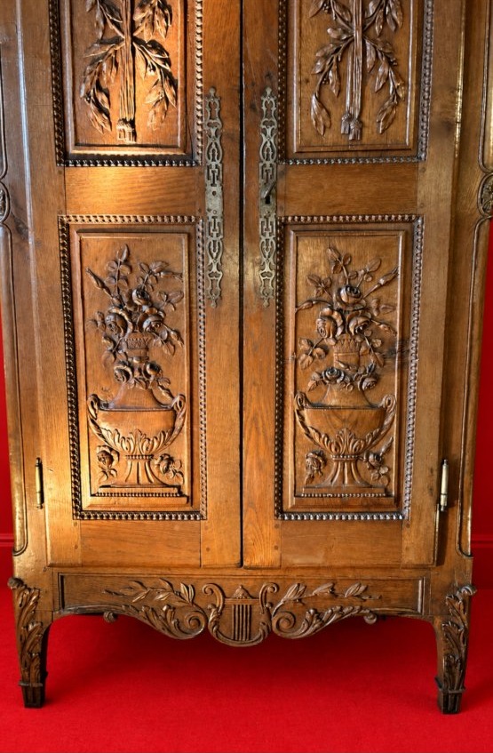 Louis XVI Cabinet -photo-3