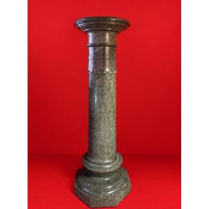Colonne en serpentine