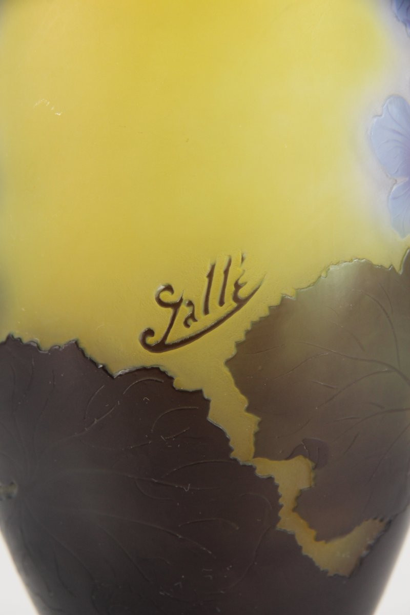 Gallé Vase (marsh Marigold)-photo-3