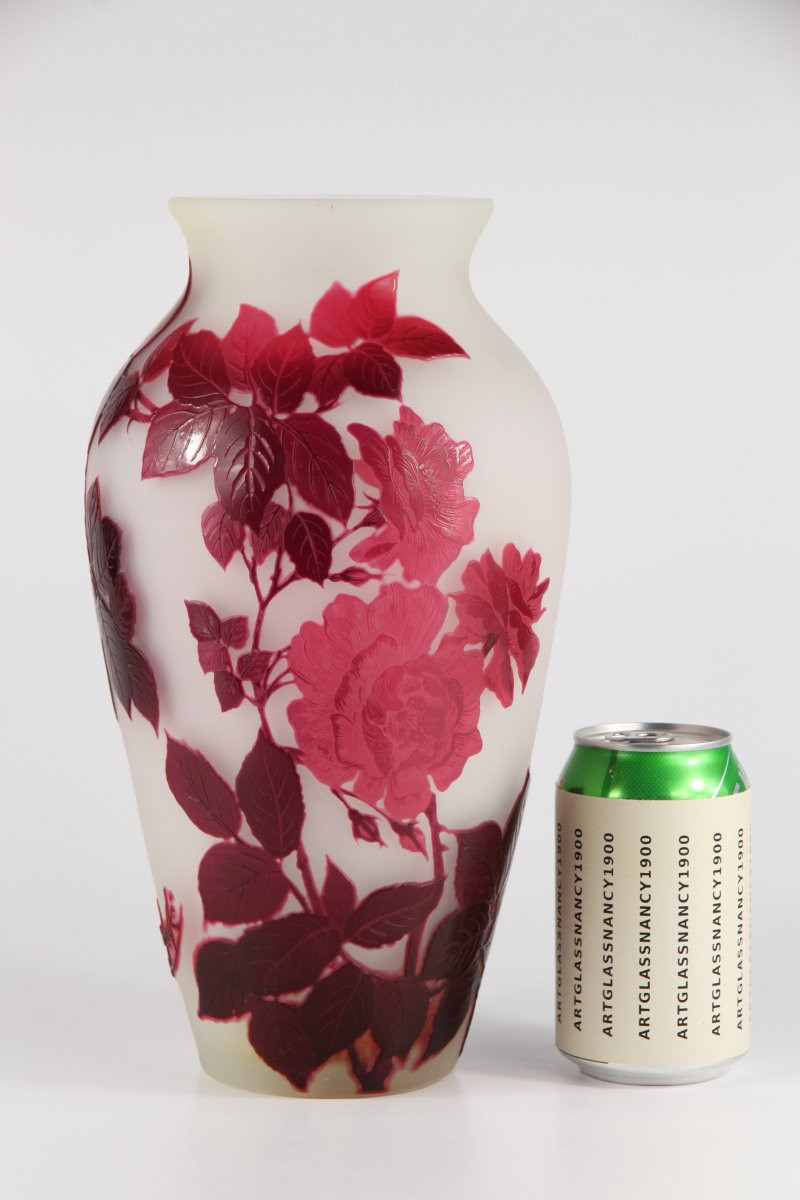 Gallé Vase (roses)-photo-2