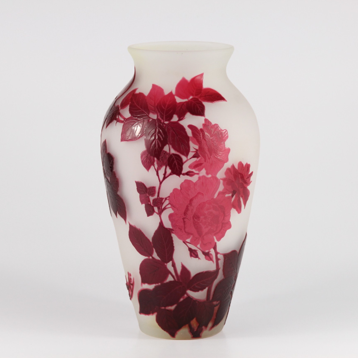 Gallé Vase (roses)