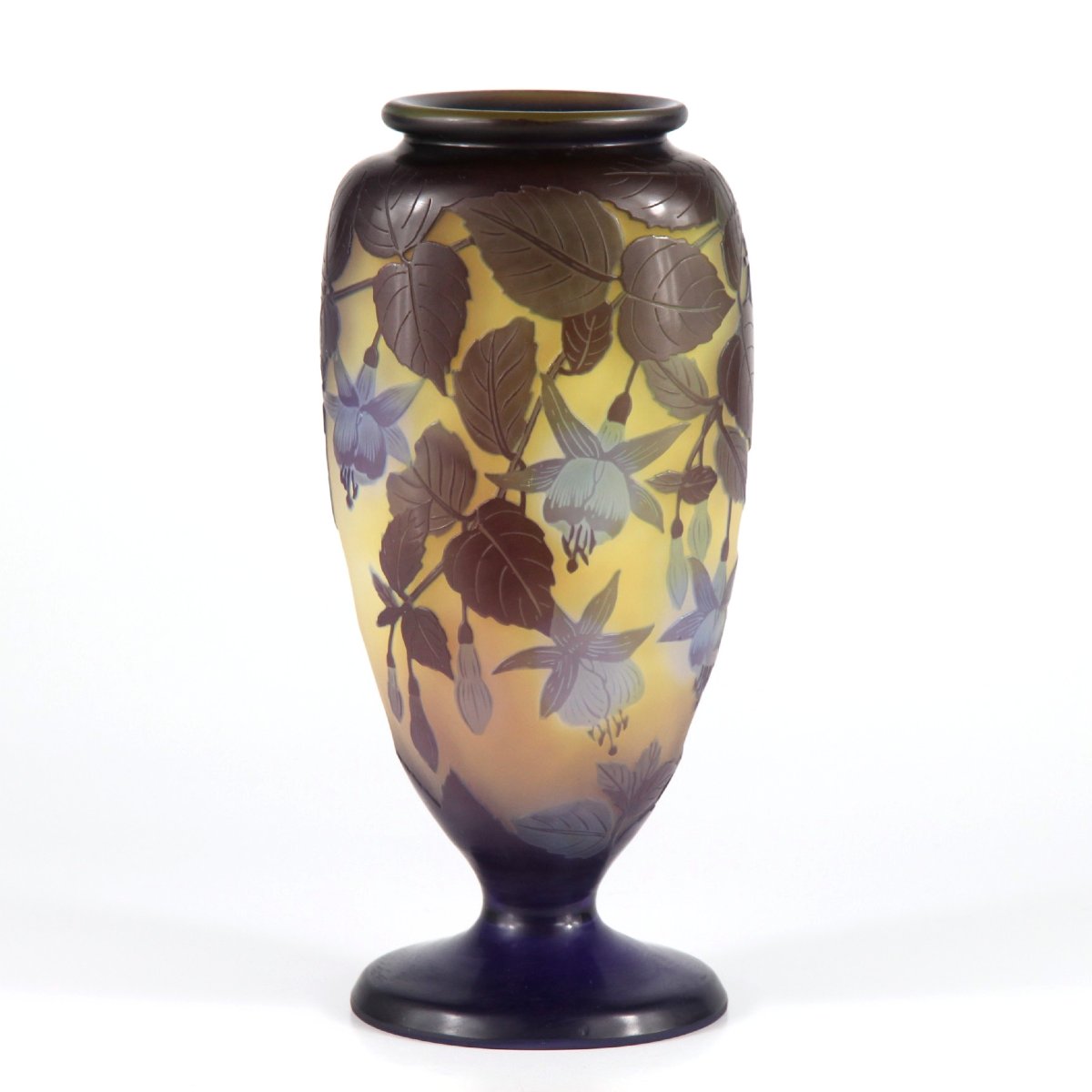 Gallé Vase (fuchsia)