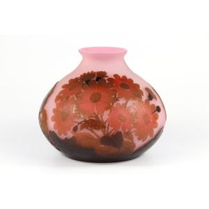 Vase Gallé (cinéraires)