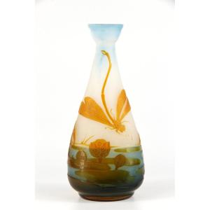 Gallé Vase (water Lilies & Dragonfly)