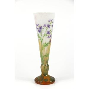 Daum Nancy Vase (cardamine)