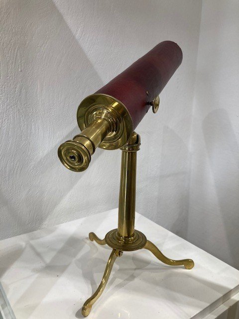  Télescope à Réflexion en bronze et laiton, corps gainé de Cuir rouge - XVIII Siècle-photo-2