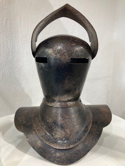 Masterpiece - Top Of Armor - Helmet And Shoulder Pad - XIX Century Work - Very Beautiful Patina-photo-1