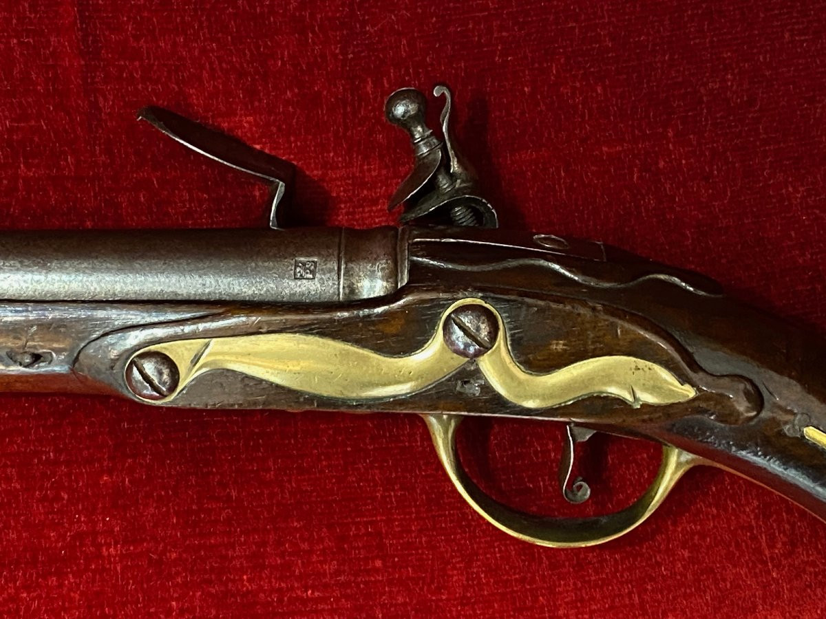Pre-regulation Flintlock Pommel Pistol - Circa 1700-photo-5