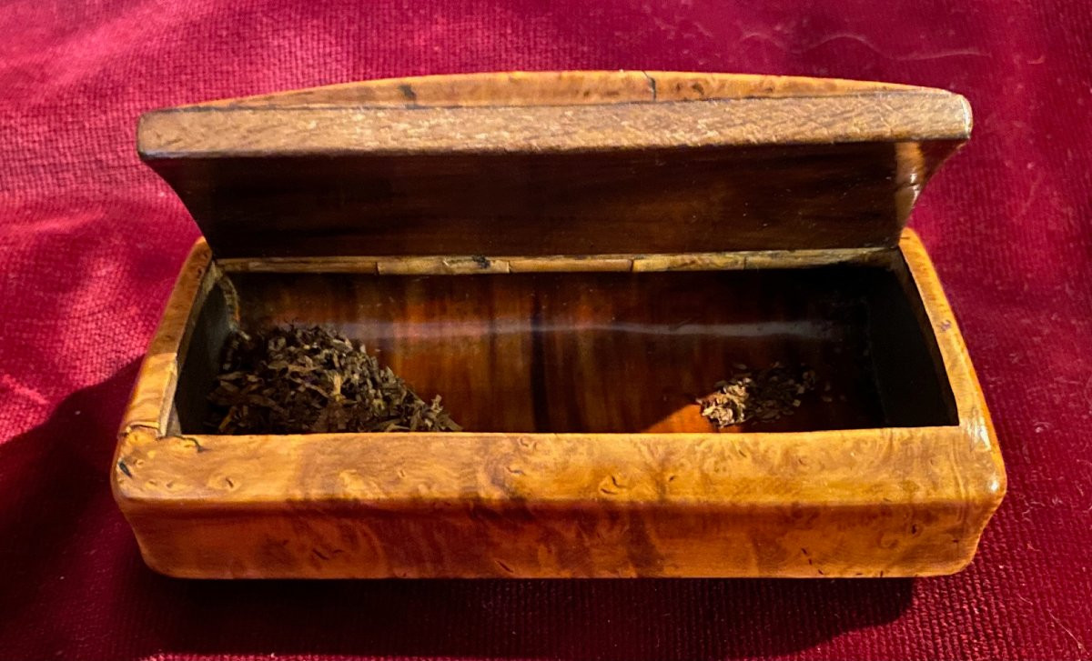 Elm Burl Snuffbox With Bone Inlay Inscribed "napoleon Emperor 1804-1815" - Empire-photo-3