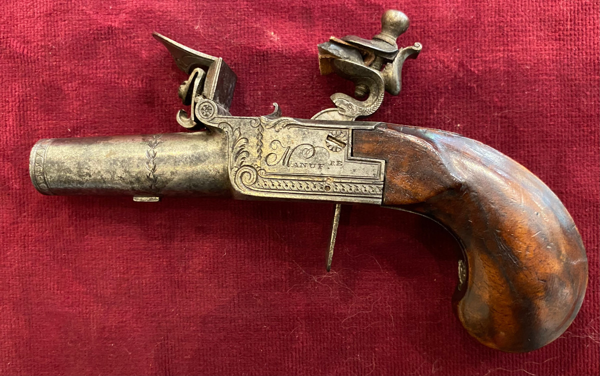 Flintlock Pistol (late 18th Century) With Forced Bullet - Caliber 11 Mm - Manufacture De Versailles.-photo-2