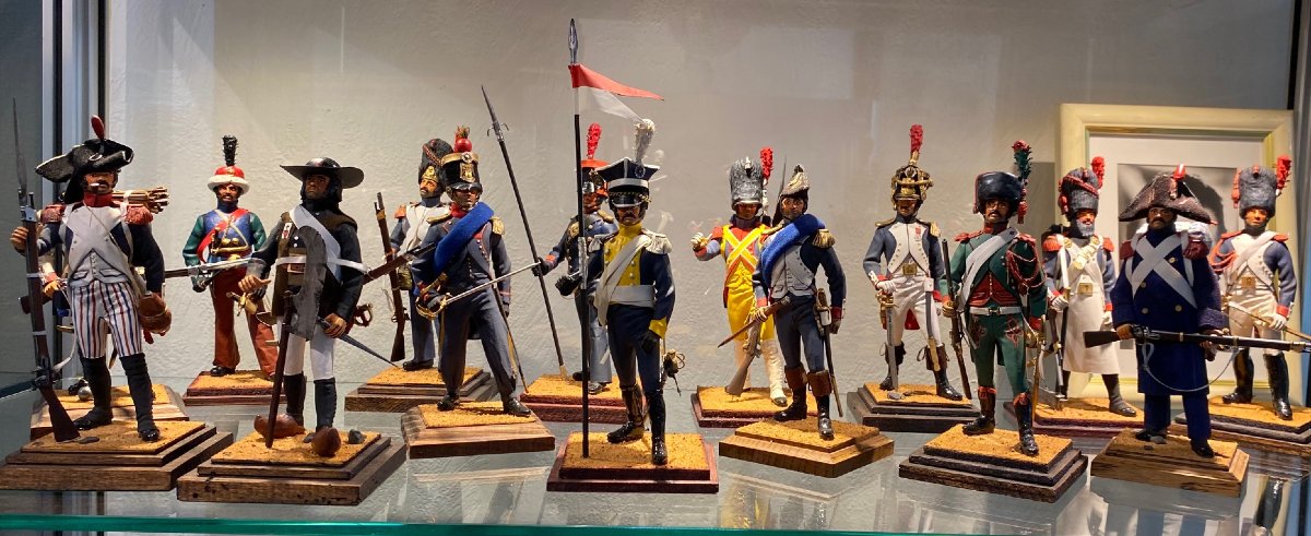 Collection Of The Actor Fernand Gravay - 15 Empire Historical Figurines Signed